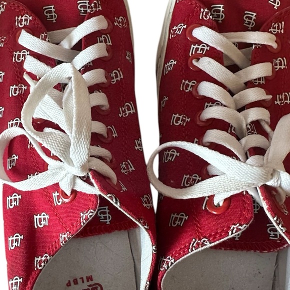 Row One Unisex St. Louis Cardinals Shoes Size M10.0/W11.5 Baseball - Picture 2 of 8